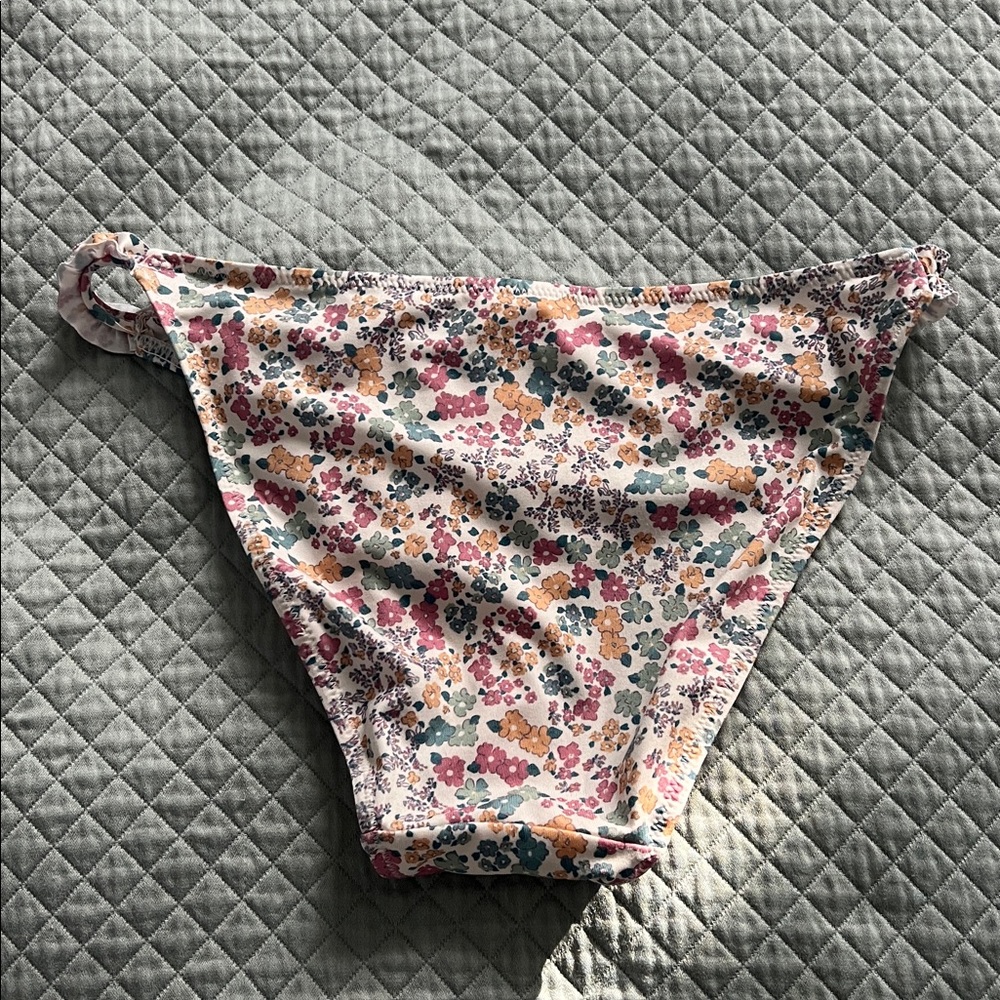 Zara Girl Floral Ruffle Trim Bikini - Picture 6 of 6